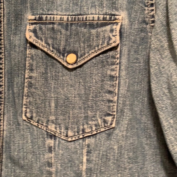 Replay Acid Washed Denim Shirt.  FALL FABULOUS! - Picture 5 of 10